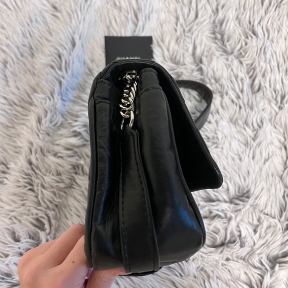 Chanel Icons Label Classic Flap Bag - Picture 9 of 15